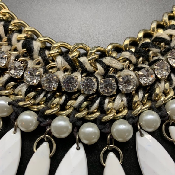 Necklace - Picture 2 of 3